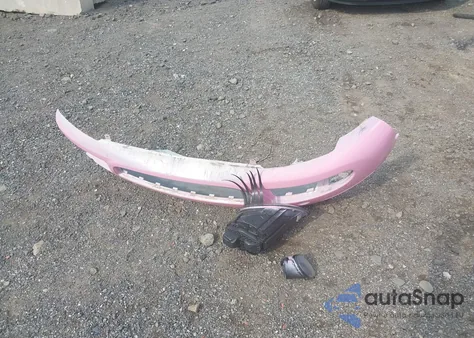 2006 Volkswagen New Beetle 2.5 из США, поврежденный, VIN 3VWSF31Y16M300470